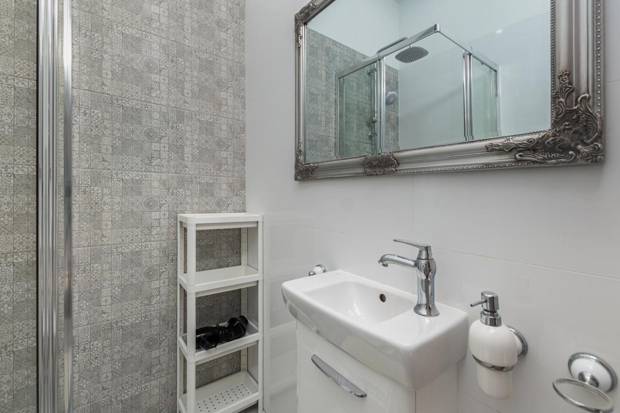 Apartament Aleja Wyzwolenia 14a By Homeprime *